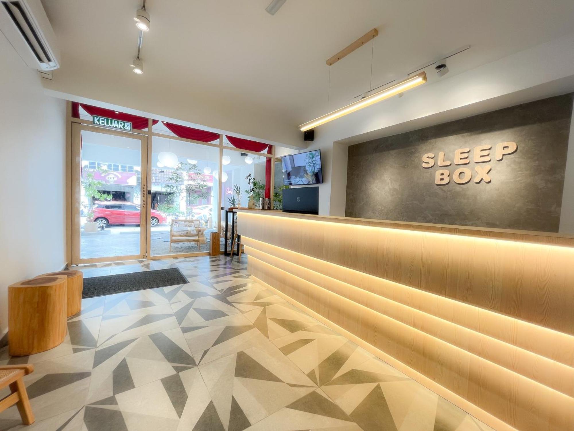 Sleep Box Penang Hotell George Town Exteriör bild