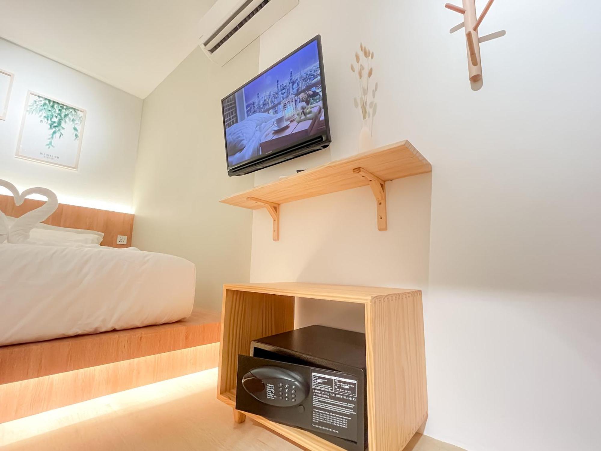 Sleep Box Penang Hotell George Town Exteriör bild
