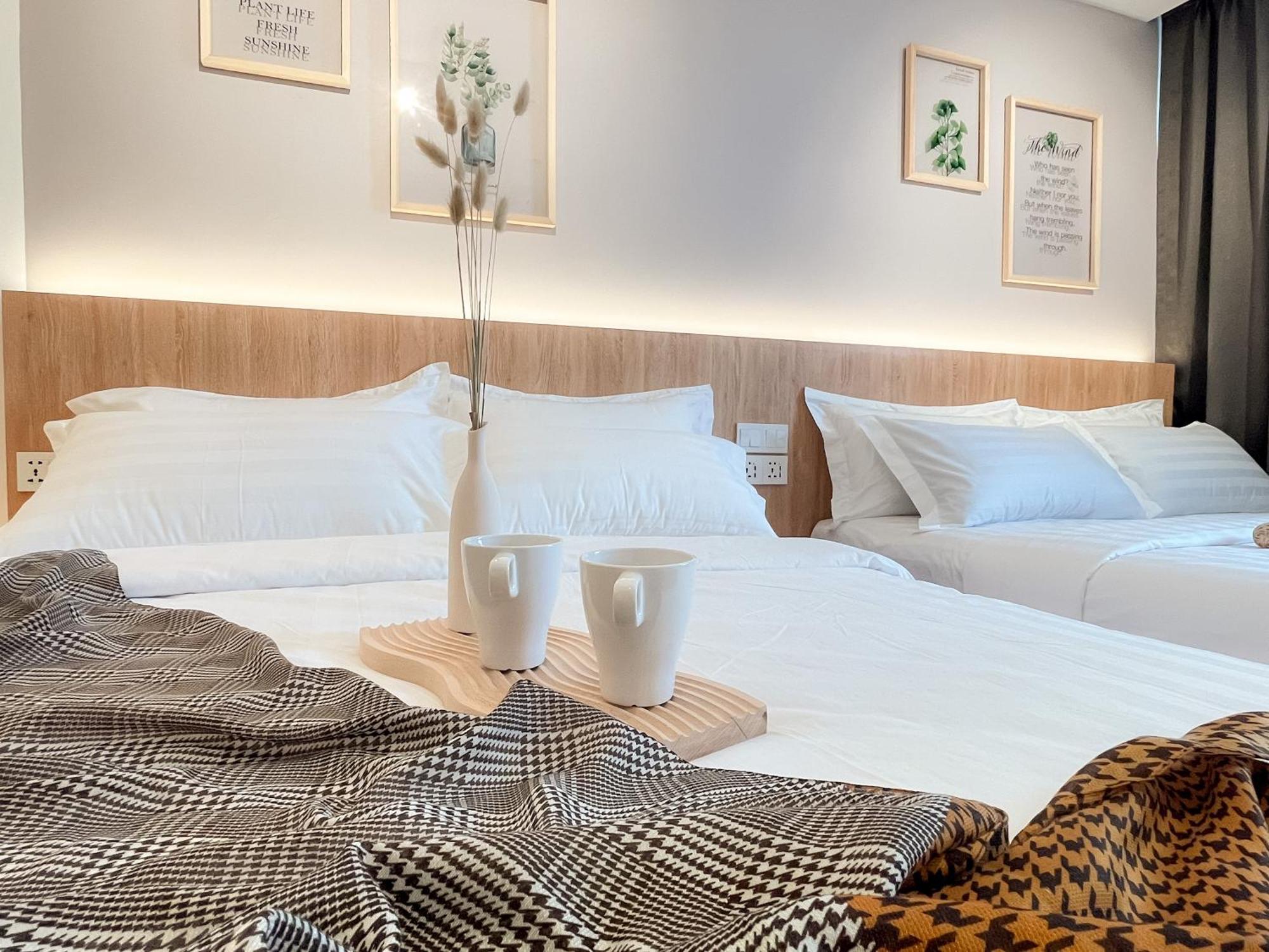 Sleep Box Penang Hotell George Town Exteriör bild