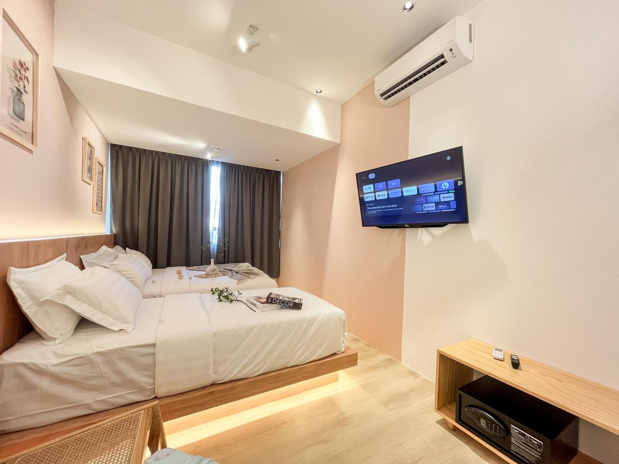 Sleep Box Penang Hotell George Town Exteriör bild