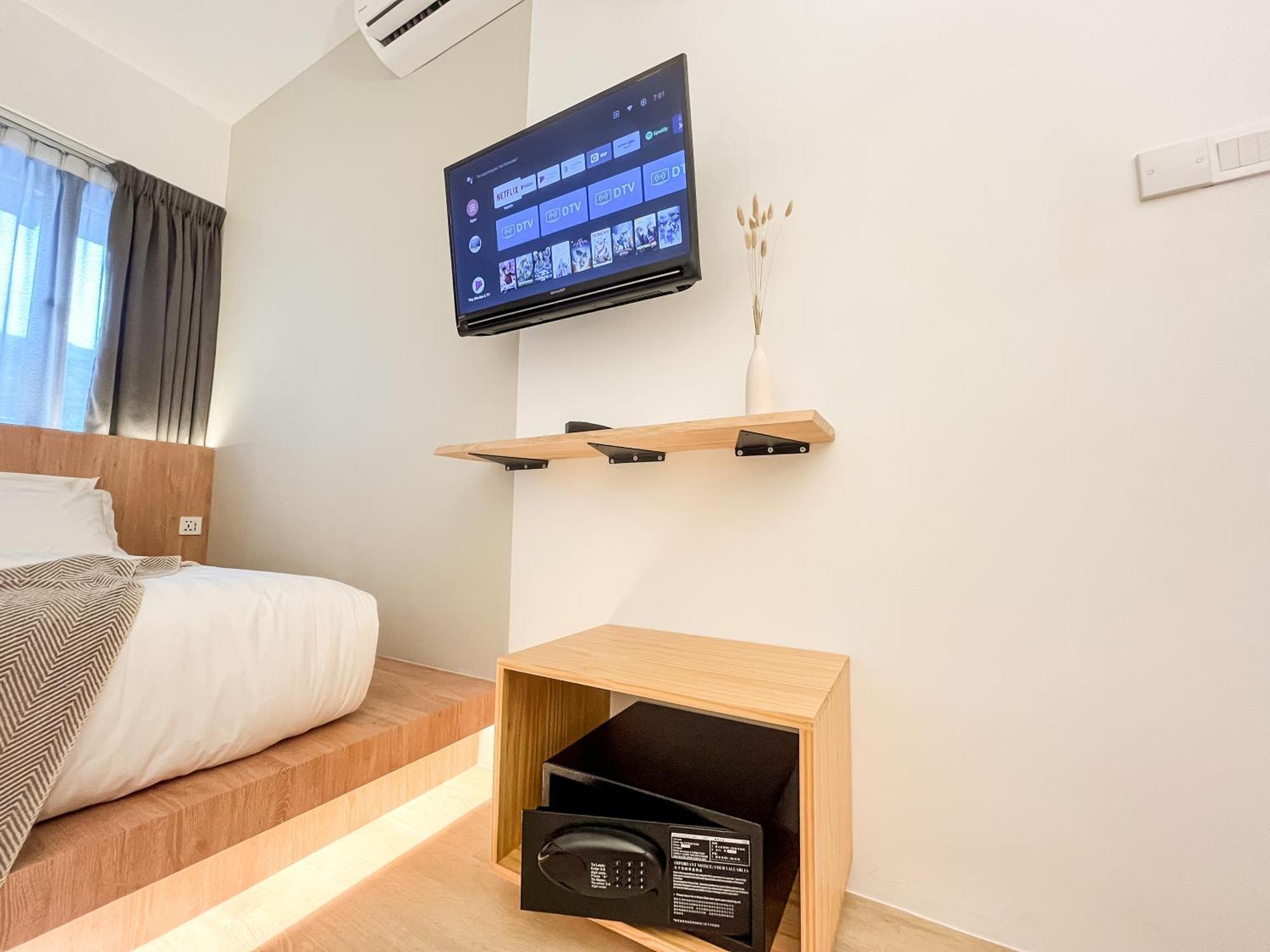 Sleep Box Penang Hotell George Town Exteriör bild