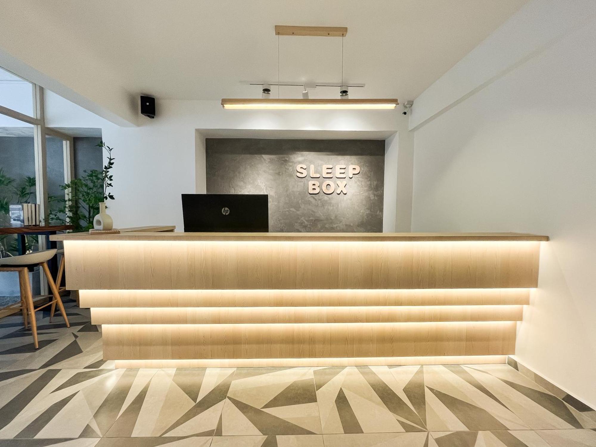 Sleep Box Penang Hotell George Town Exteriör bild